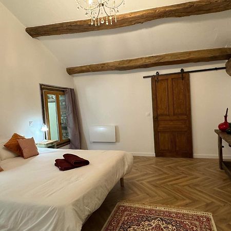 ホテル Domaine Des Granges Neuves Confrançon エクステリア 写真
