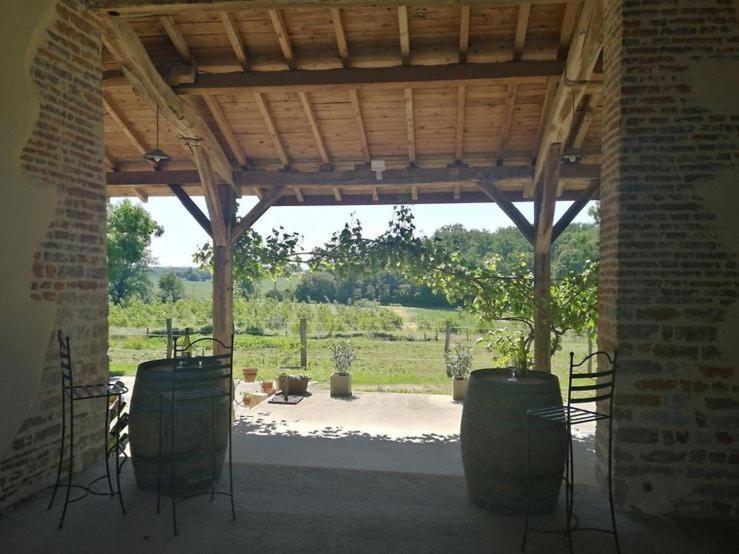 ホテル Domaine Des Granges Neuves Confrançon エクステリア 写真