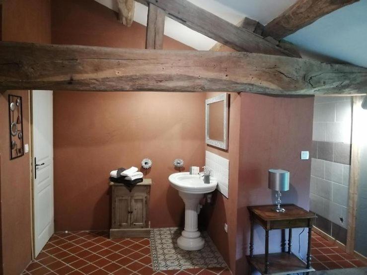 ホテル Domaine Des Granges Neuves Confrançon エクステリア 写真