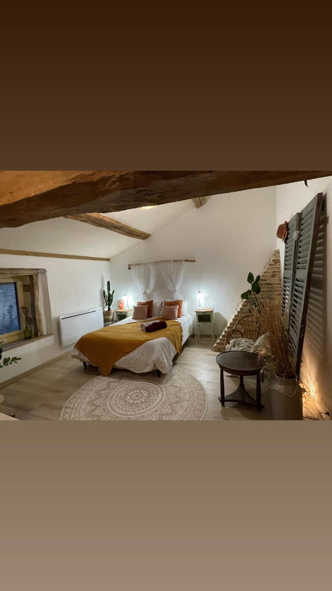 ホテル Domaine Des Granges Neuves Confrançon エクステリア 写真