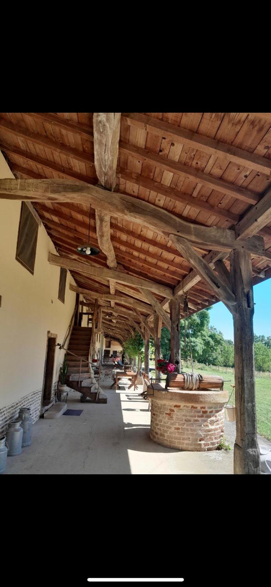 ホテル Domaine Des Granges Neuves Confrançon エクステリア 写真